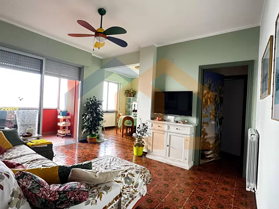 Immagine 6 di Quadrilocale in vendita  in Via de Negri 8 a Bergeggi