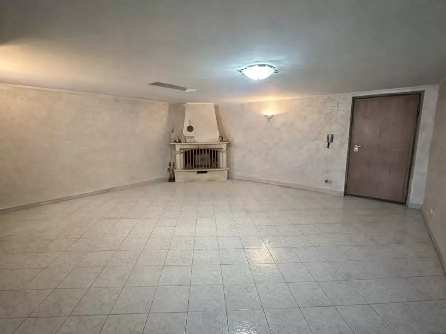 Immagine 13 di Trilocale in vendita  in Via Palombarese 425 a Fonte Nuova