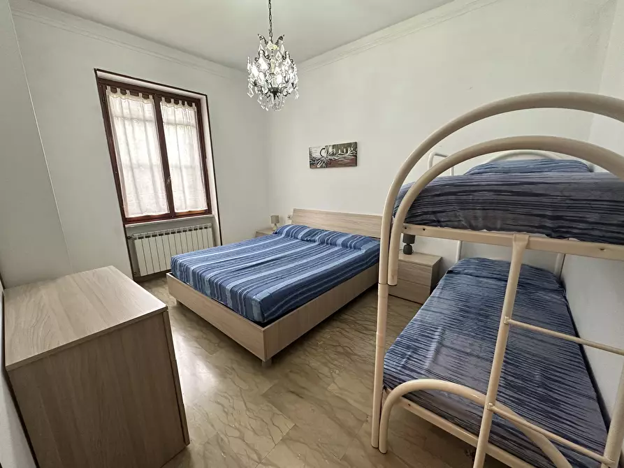 Immagine 8 di Bilocale in affitto  a Chiavari