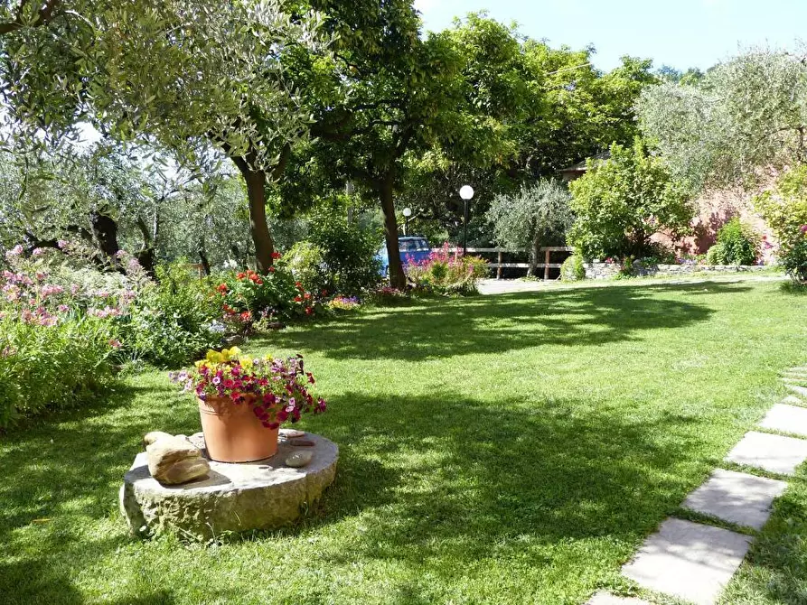 Immagine 12 di Casa bifamiliare in affitto  a Chiavari