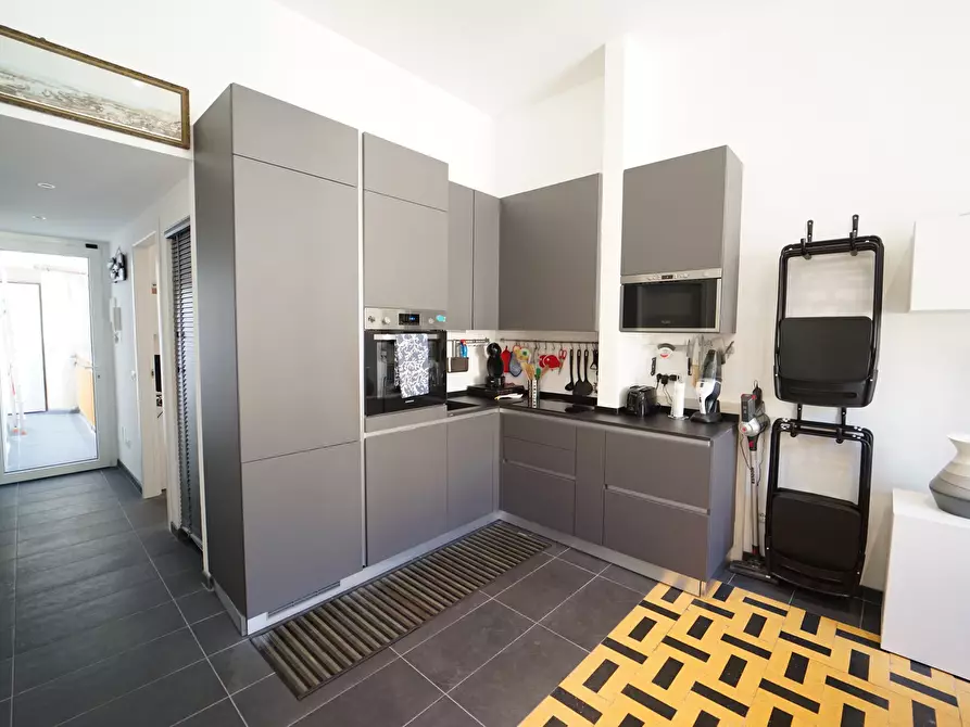 Immagine 3 di Trilocale in affitto  a Chiavari