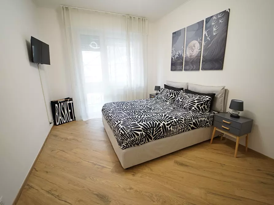 Immagine 16 di Trilocale in affitto  a Chiavari