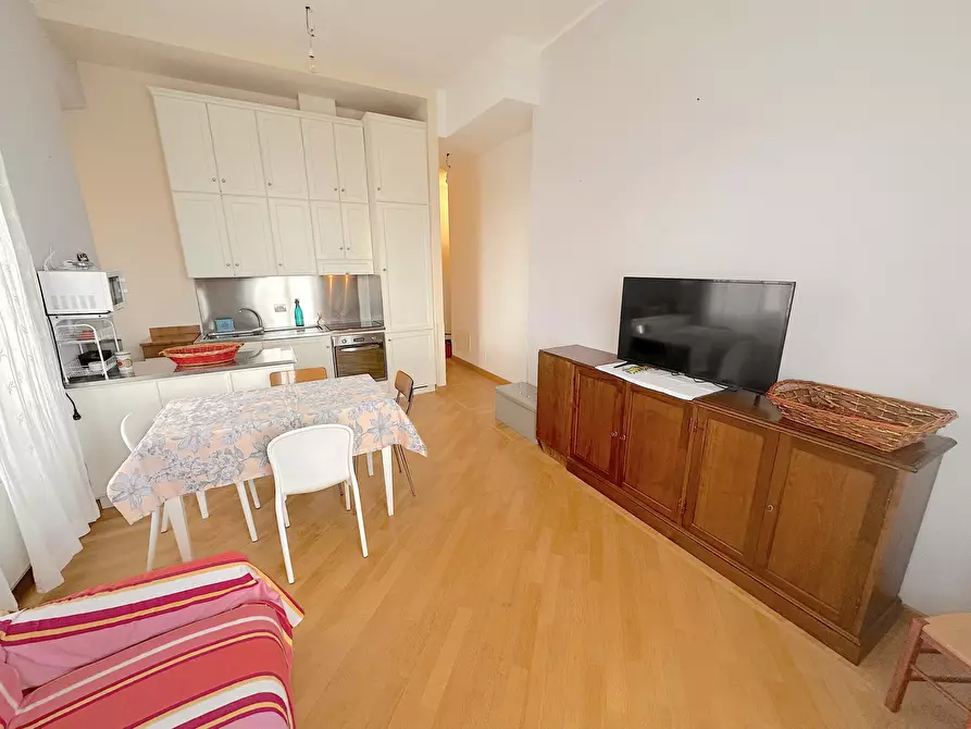 Immagine 3 di Trilocale in affitto  in Piazza Madonna dell'Orto a Chiavari