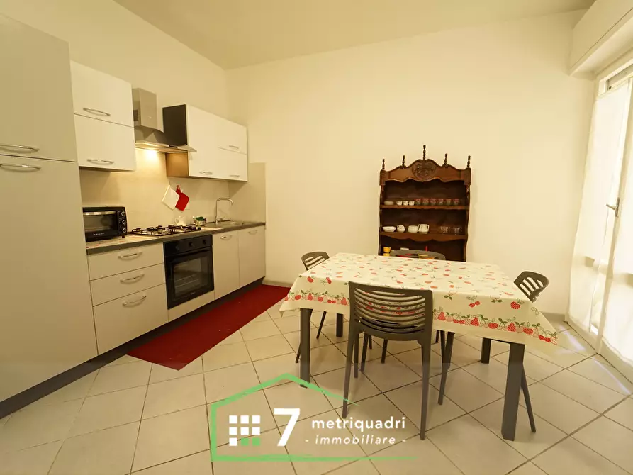 Immagine 7 di Bilocale in affitto  a Chiavari