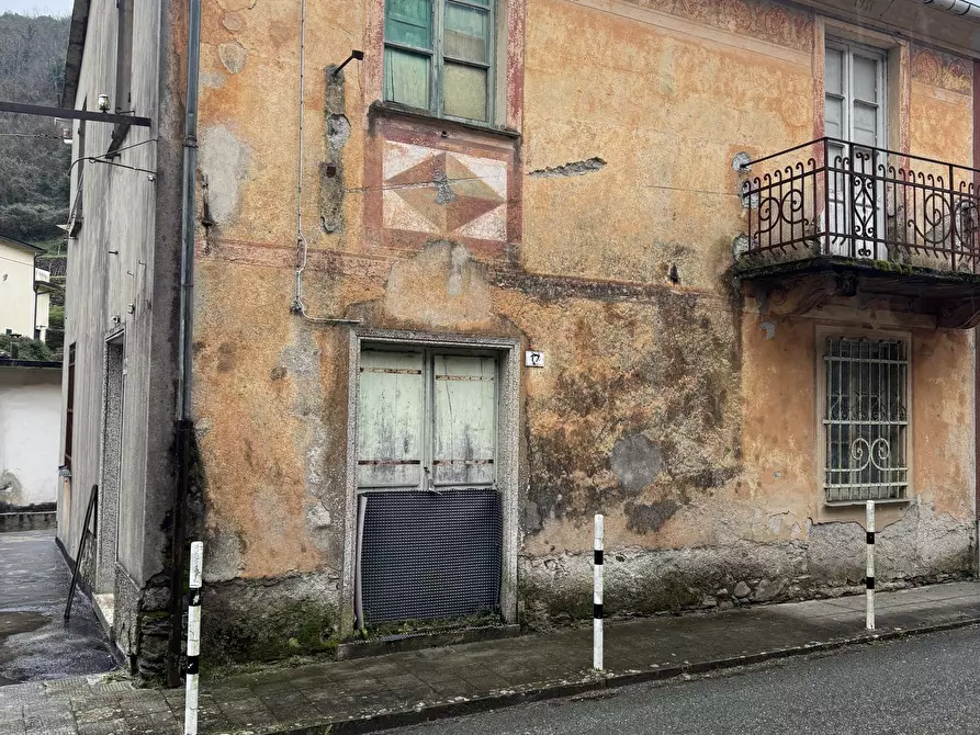 Immagine 2 di Porzione di casa in vendita  a San Colombano Certenoli