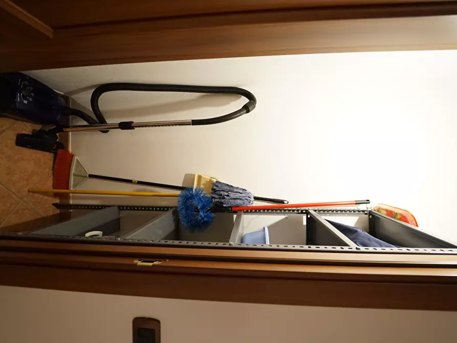 Immagine 19 di Trilocale in affitto  a Chiavari