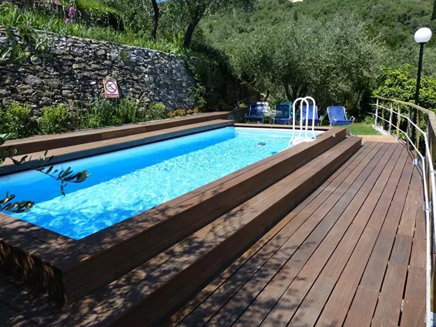 Immagine 17 di Casa bifamiliare in affitto  a Chiavari