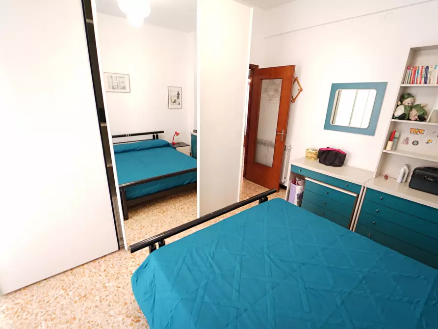 Immagine 14 di Quadrilocale in affitto  a Lavagna