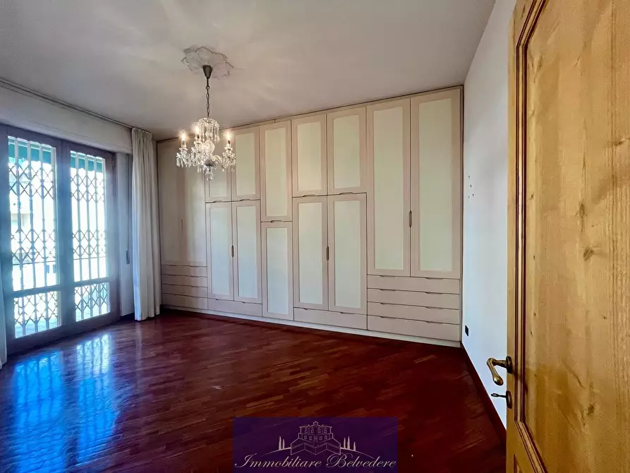 Immagine 11 di Quadrilocale in vendita  in Via del Bandino a Firenze