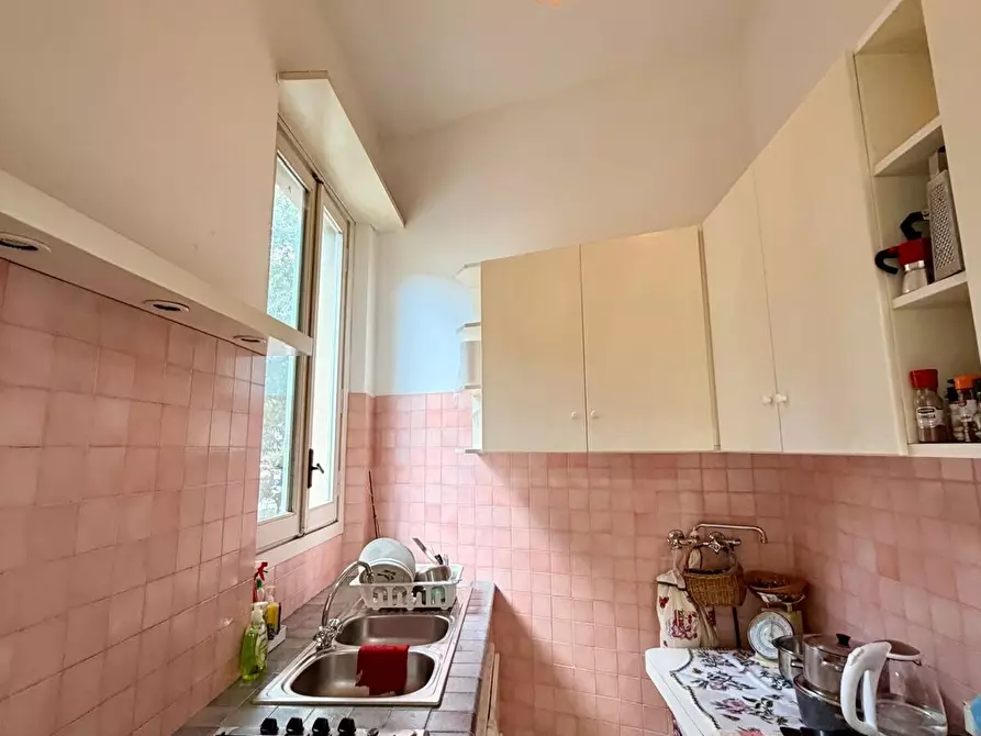 Immagine 17 di Appartamento in vendita  in Viale Edmondo de Amicis a Firenze