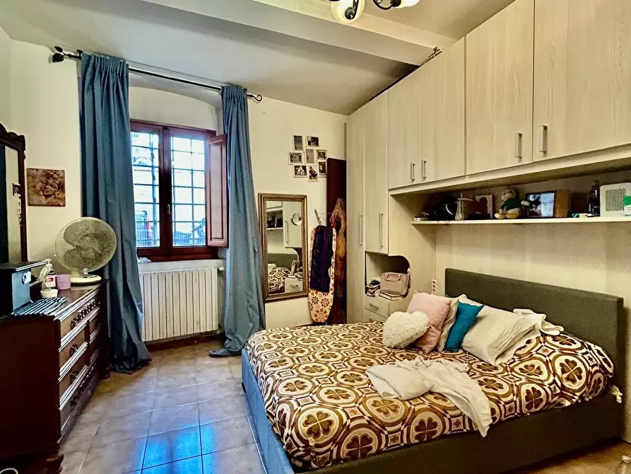 Immagine 13 di Appartamento in vendita  in Via Dante da Castiglione a Firenze