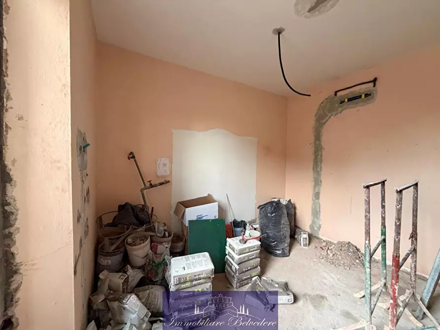 Immagine 17 di Trilocale in vendita  in Via Fratelli Bandiera a Firenze