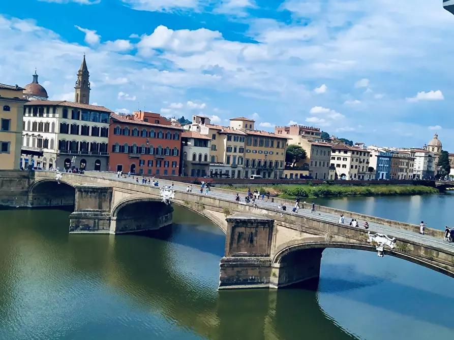 Immagine 7 di Trilocale in affitto  in Lungarno Acciaioli a Firenze
