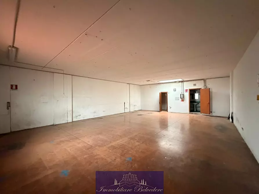 Immagine 10 di Capannone industriale in affitto  in Via Codignola a Scandicci