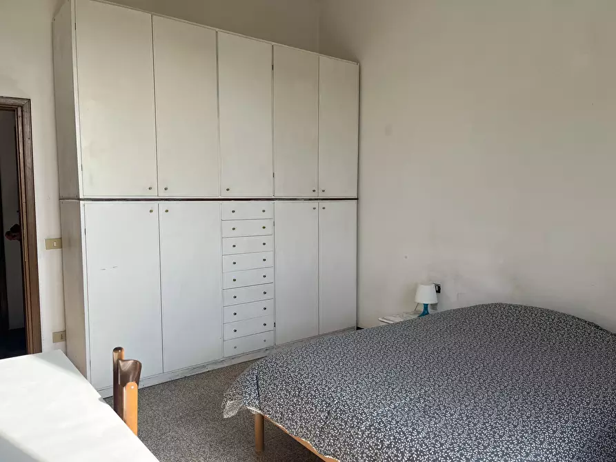 Immagine 10 di Stanza singola in affitto  in Via Mercadante a Firenze