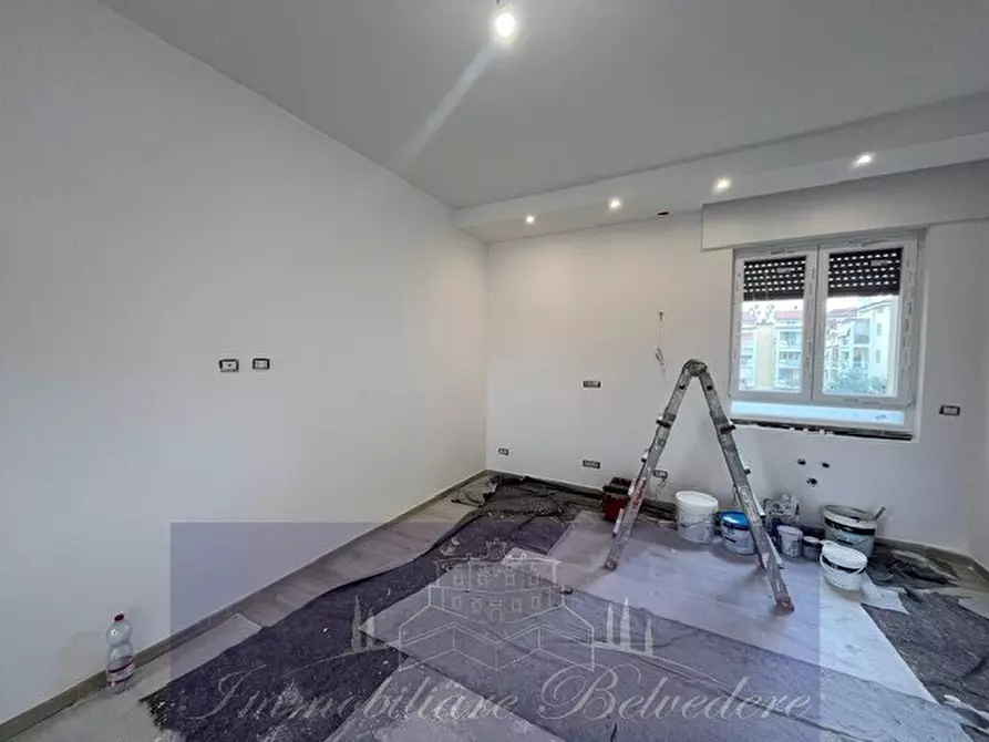 Immagine 11 di Trilocale in vendita  in Via Olivuzzo a Firenze