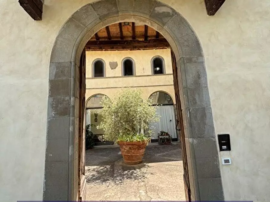 Immagine 2 di Villa in vendita  in Via di Rignalla a Bagno A Ripoli