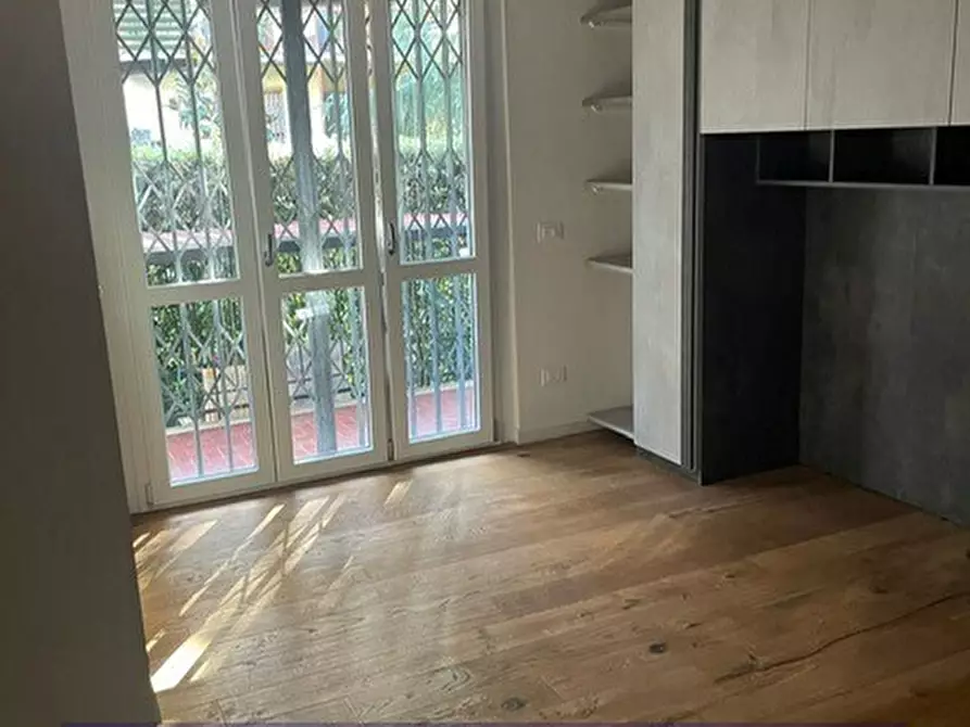 Immagine 9 di Quadrilocale in vendita  in Via Reims a Firenze