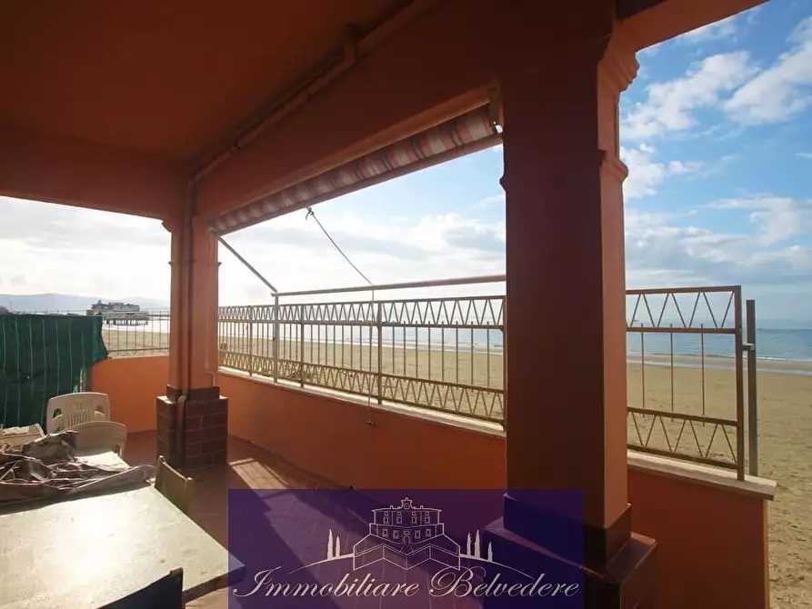 Immagine 2 di Villetta a schiera in vendita  in Viale Italia a Follonica