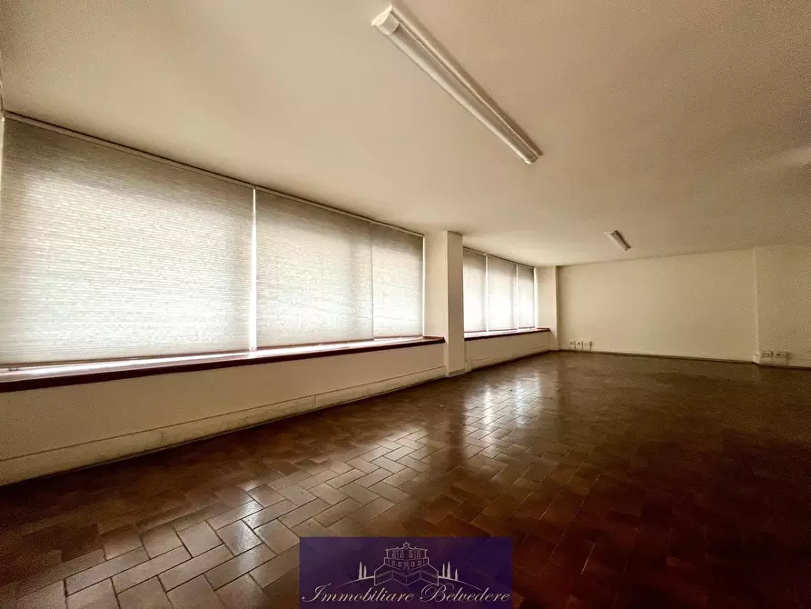 Immagine 3 di Capannone industriale in affitto  in Viale Redi a Firenze