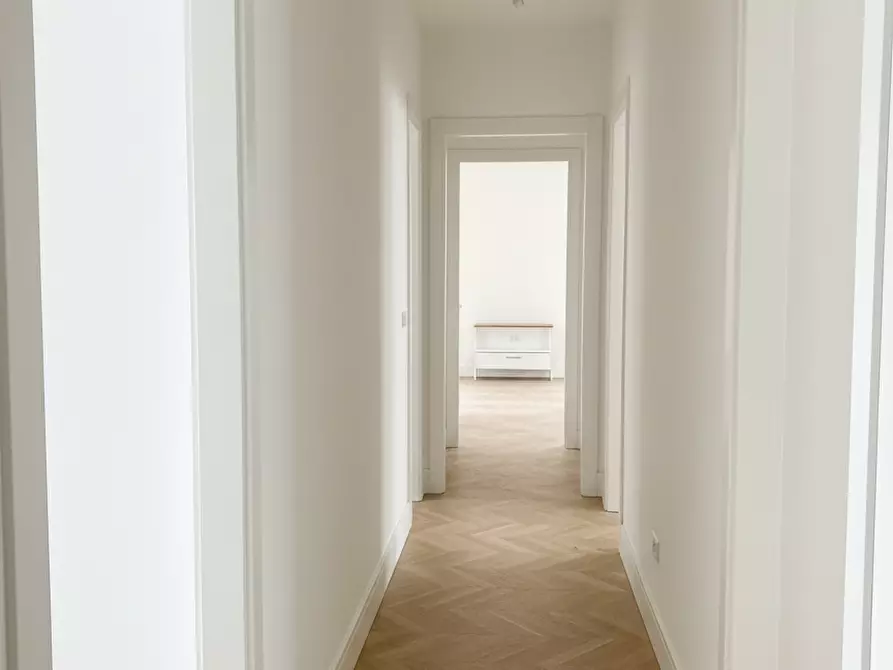 Immagine 6 di Trilocale in vendita  in Via Adelaide Ristori a Firenze