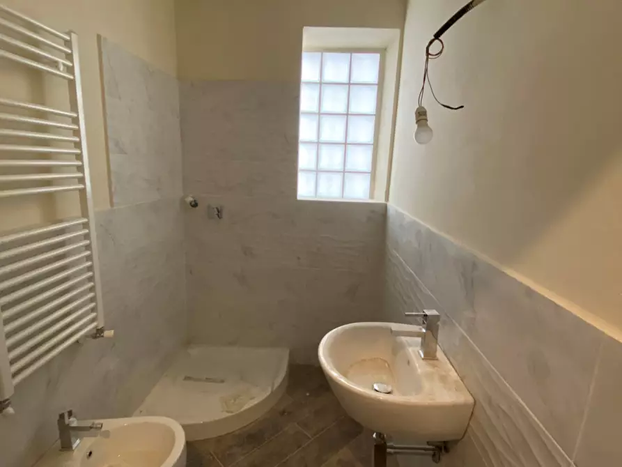 Immagine 10 di Trilocale in vendita  in Via Fontebuoni a Firenze