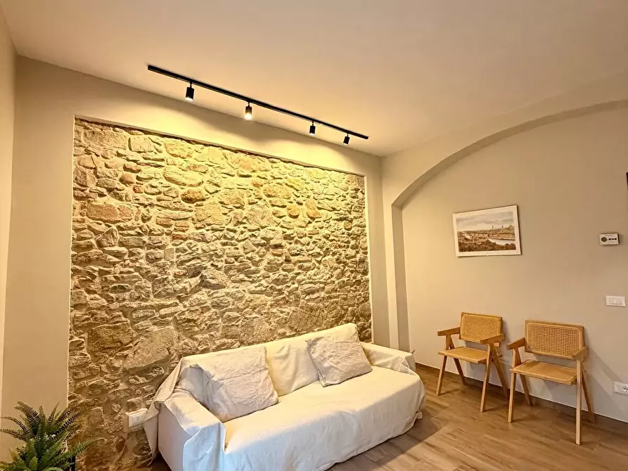 Immagine 15 di Trilocale in affitto  in Via Federico da Montefeltro a Firenze