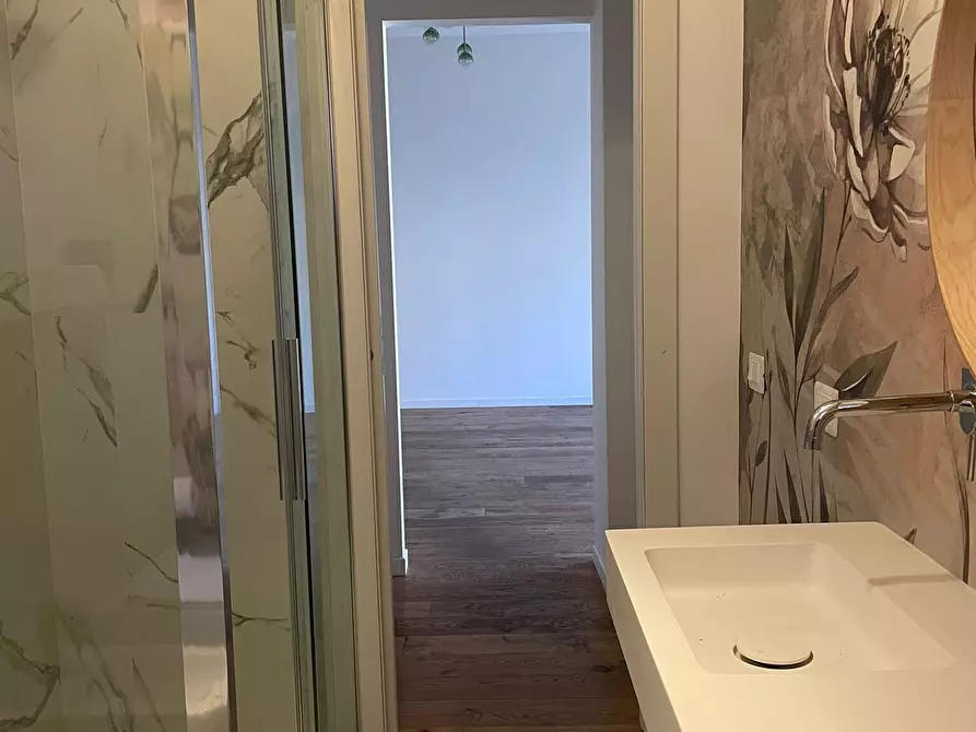 Immagine 7 di Quadrilocale in vendita  in Via Reims a Firenze