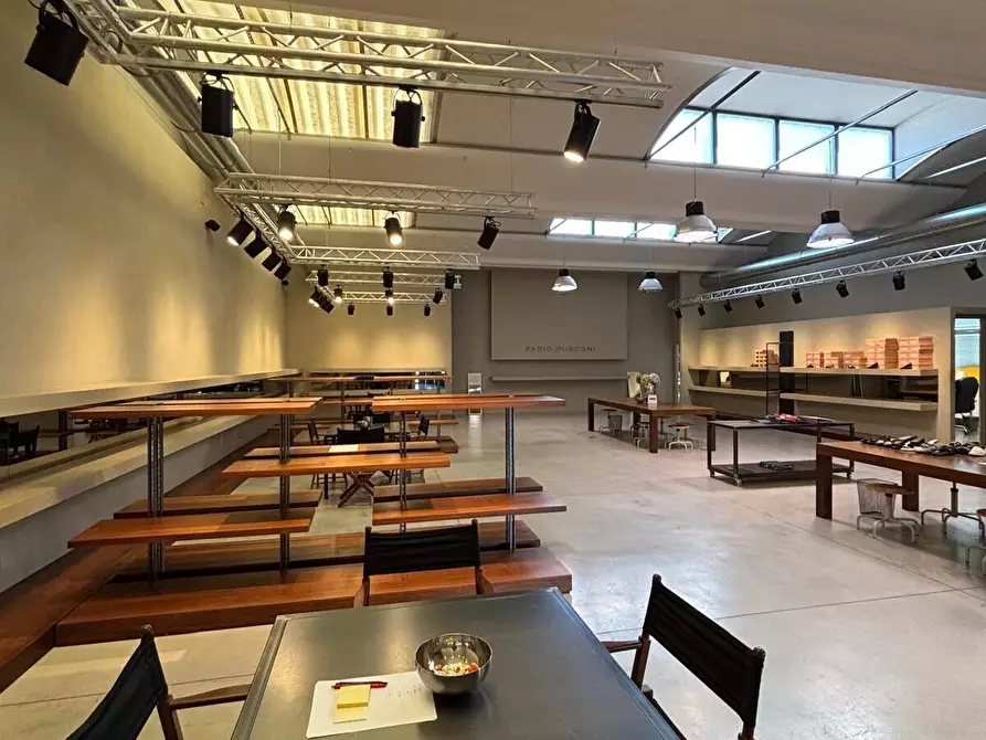 Immagine 29 di Attività artigianale in vendita  in Via Cassia 63 a Impruneta