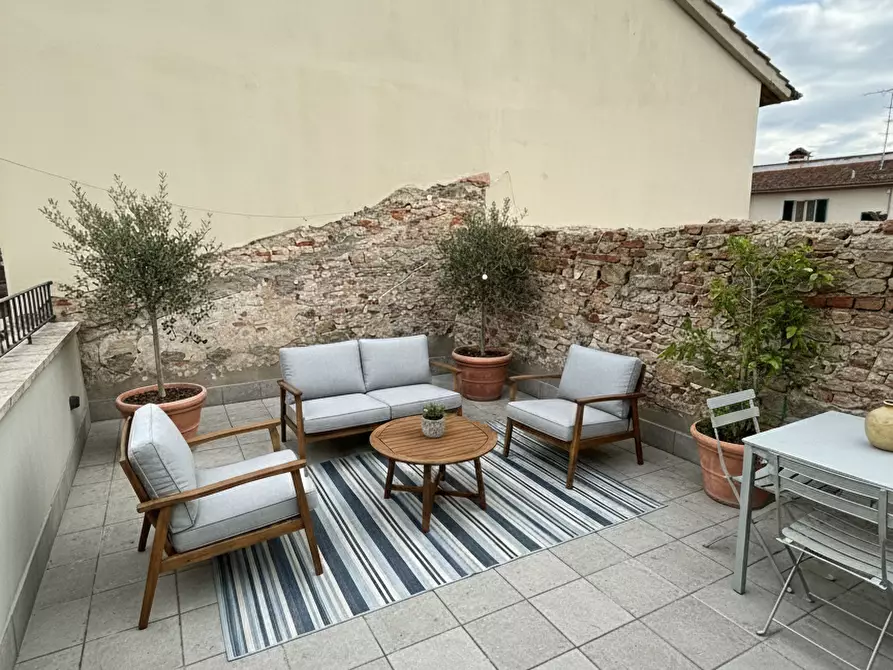 Immagine 5 di Appartamento in vendita  in Via del Paradiso a Firenze