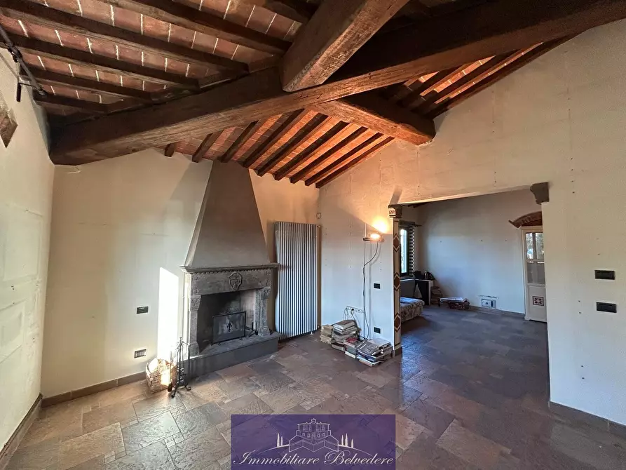 Immagine 10 di Trilocale in vendita  in Via Lucca a Firenze