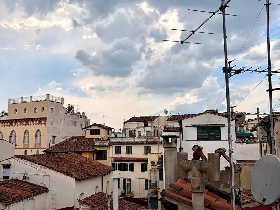 Immagine 26 di Quadrilocale in vendita  in Via degli Orti Oricellari a Firenze