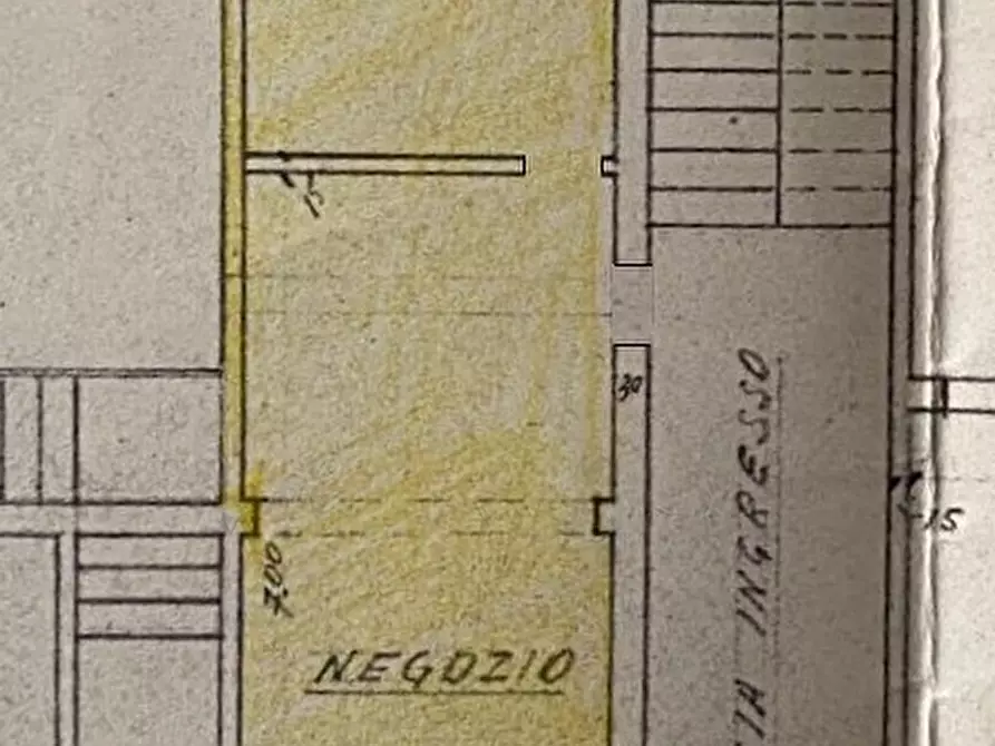 Immagine 25 di Locale commerciale in affitto  in via C. B. Cavour 38 a Crevalcore