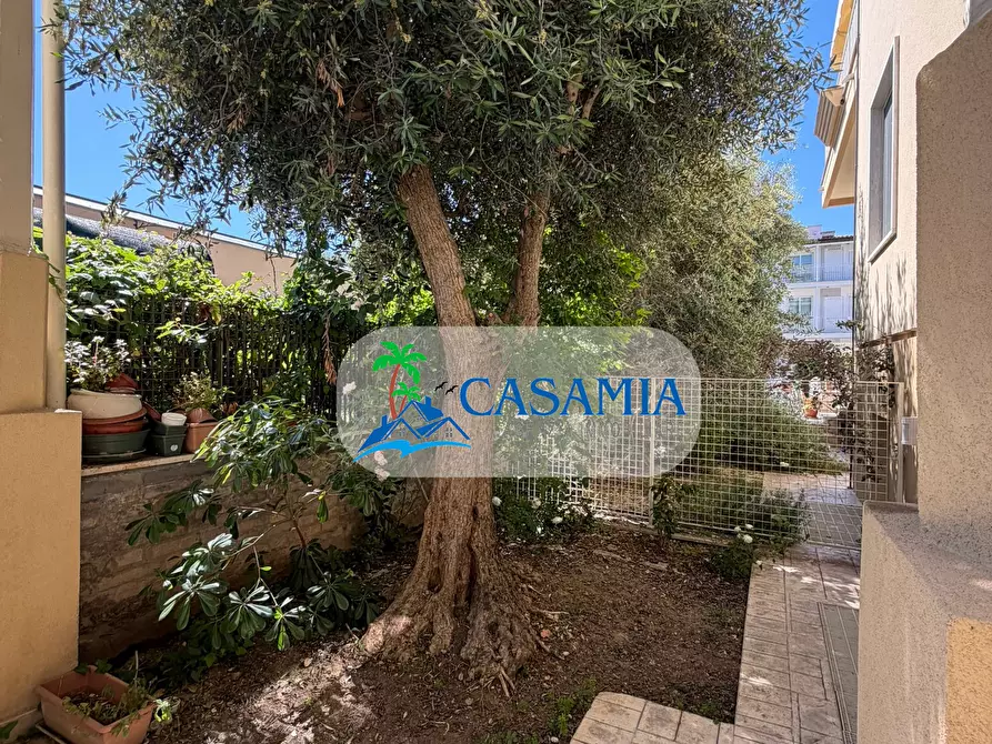 Immagine 2 di Appartamento in vendita  in Via dei Piceni a Grottammare