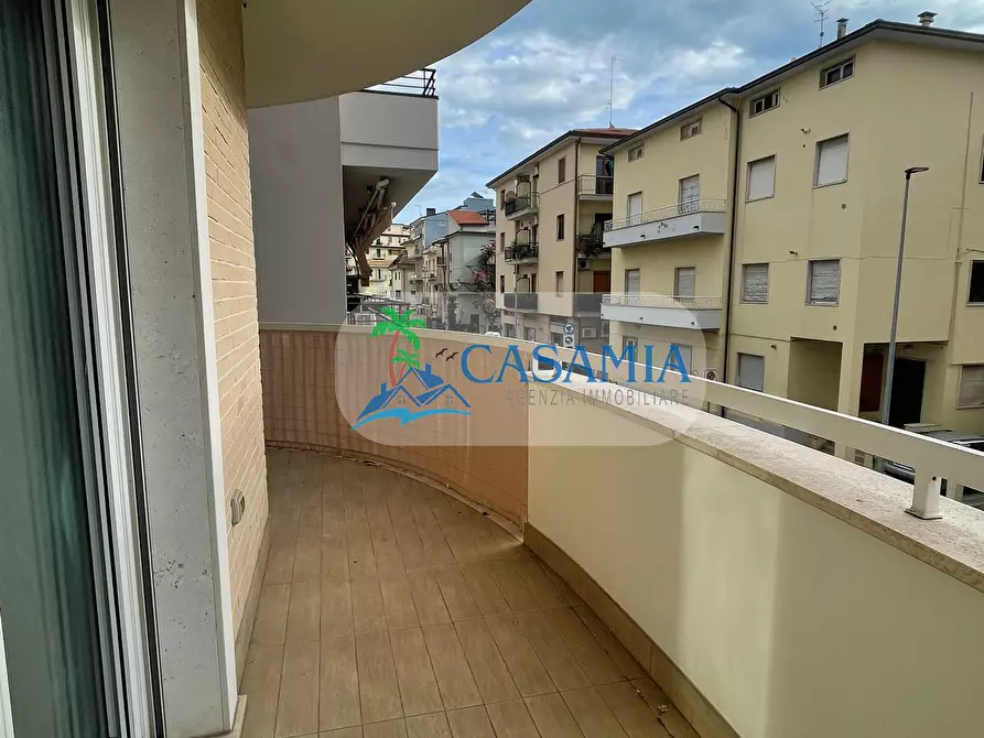 Immagine 26 di Trilocale in vendita  in via Voltattorni a San Benedetto Del Tronto