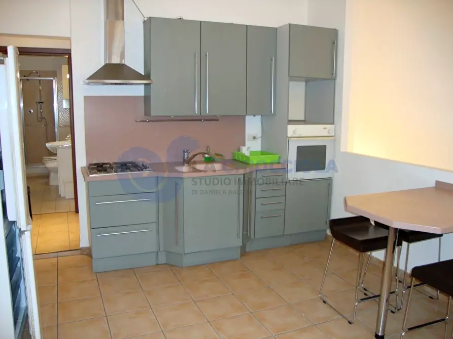 Immagine 3 di Trilocale in affitto  in VIA SPADA a Bologna