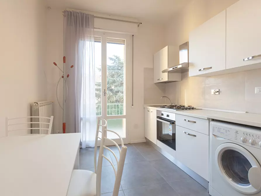 Immagine 5 di Bilocale in affitto  a Bologna