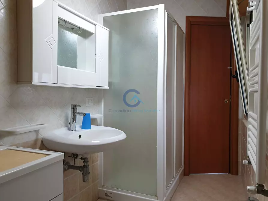 Immagine 9 di Trilocale in affitto  in Via Michele Maria Manfredi 2 a Catanzaro