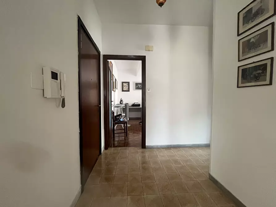 Immagine 6 di Stanza singola in affitto  a Catanzaro