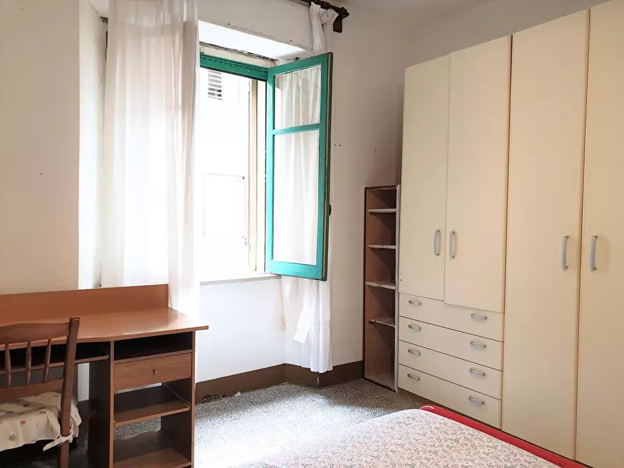 Immagine 9 di Stanza singola in affitto  a Catanzaro