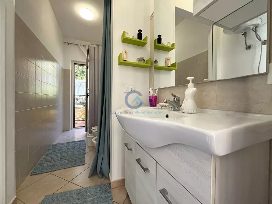 Immagine 9 di Quadrilocale in vendita  in Via Marina di Pietragrande 12 a Montauro