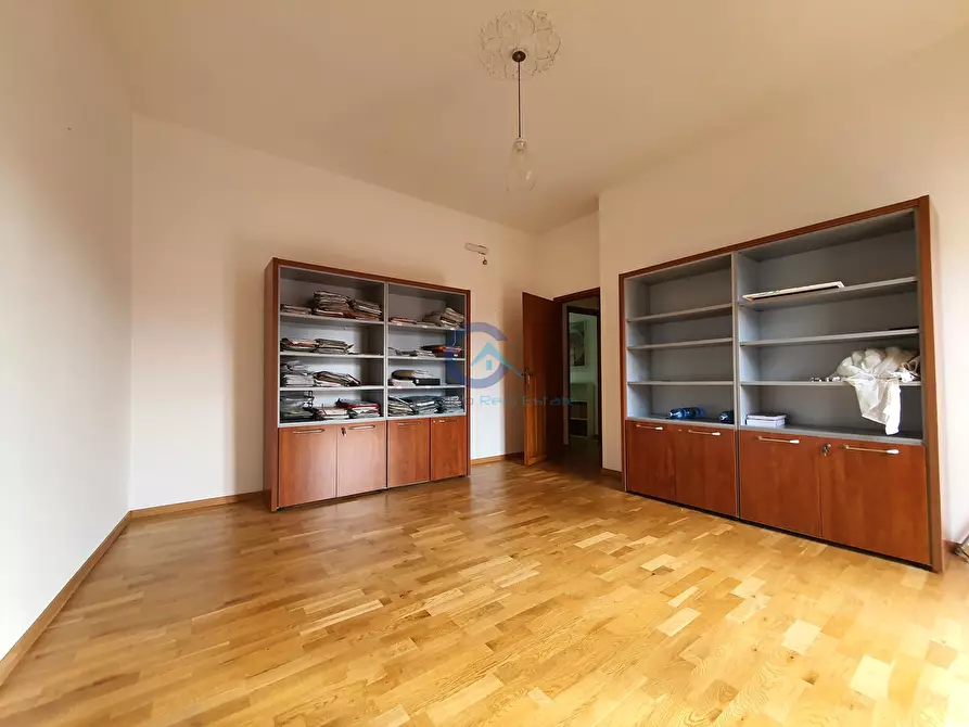 Immagine 9 di Ufficio in affitto  in Via Settimo Luigi 5 a Catanzaro