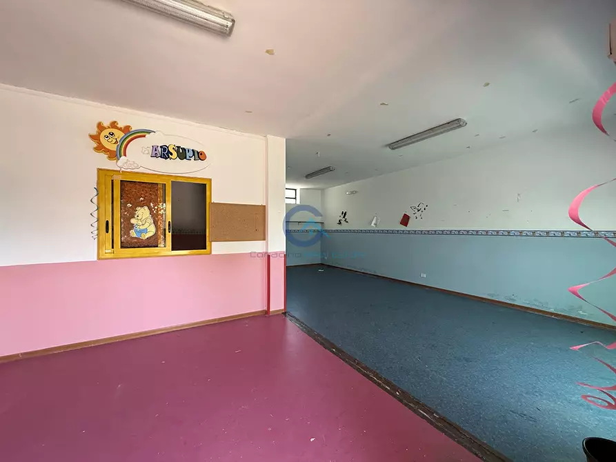 Immagine 14 di Locale commerciale in vendita  in via borrace alla caserma 43/A a Reggio Di Calabria