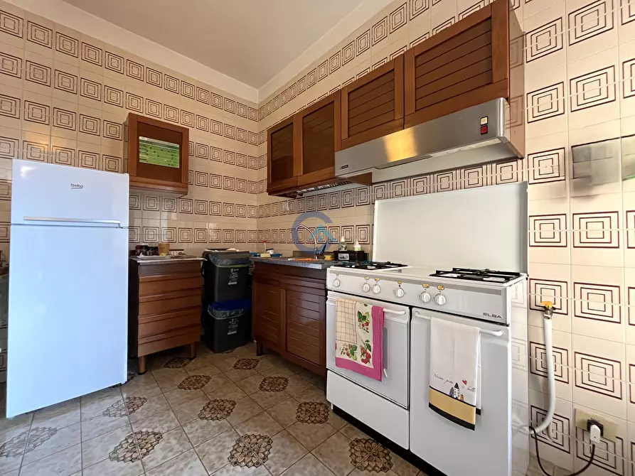 Immagine 3 di Trilocale in vendita  in Viale Crotone 6 a Catanzaro