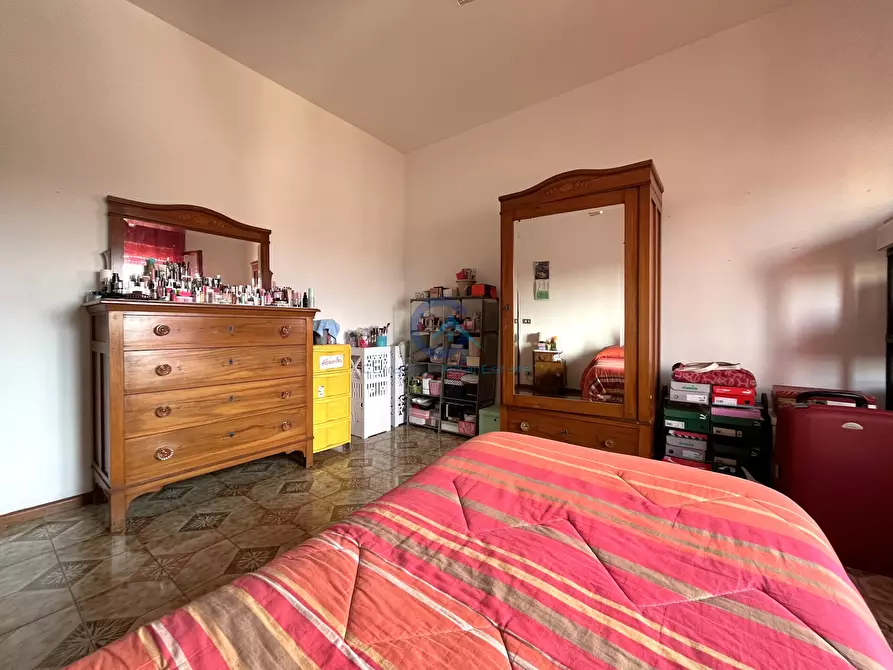 Immagine 8 di Trilocale in vendita  in Viale Crotone 6 a Catanzaro