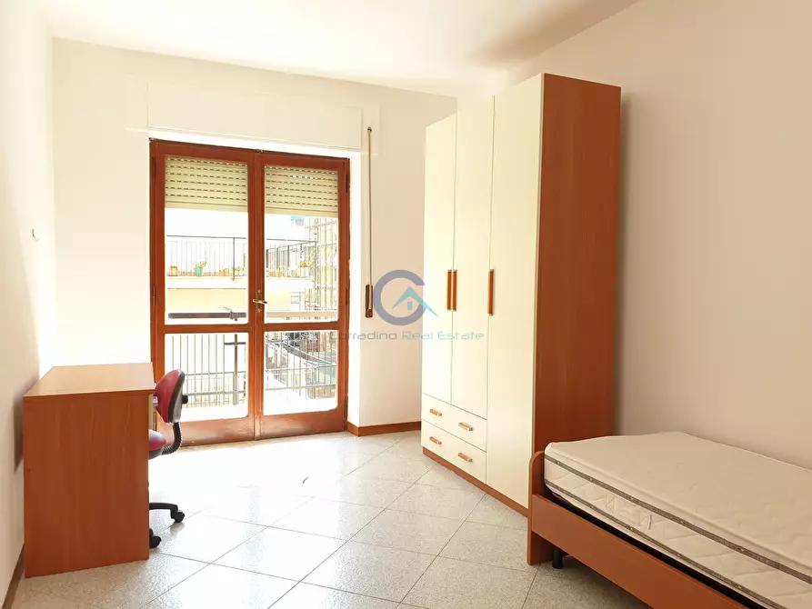 Immagine 11 di Stanza singola in affitto  a Catanzaro