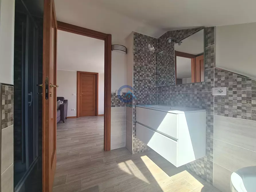 Immagine 11 di Attico in vendita  in Via Martiri di Cefalonia a Catanzaro