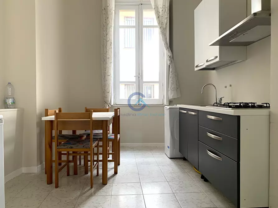 Immagine 5 di Trilocale in affitto  a Catanzaro