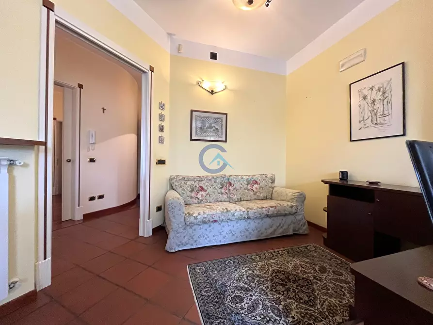 Immagine 12 di Casa bifamiliare in vendita  in Viale dei Tulipani 32 a Catanzaro