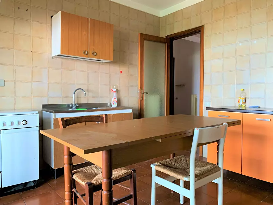 Immagine 6 di Stanza singola in affitto  a Catanzaro